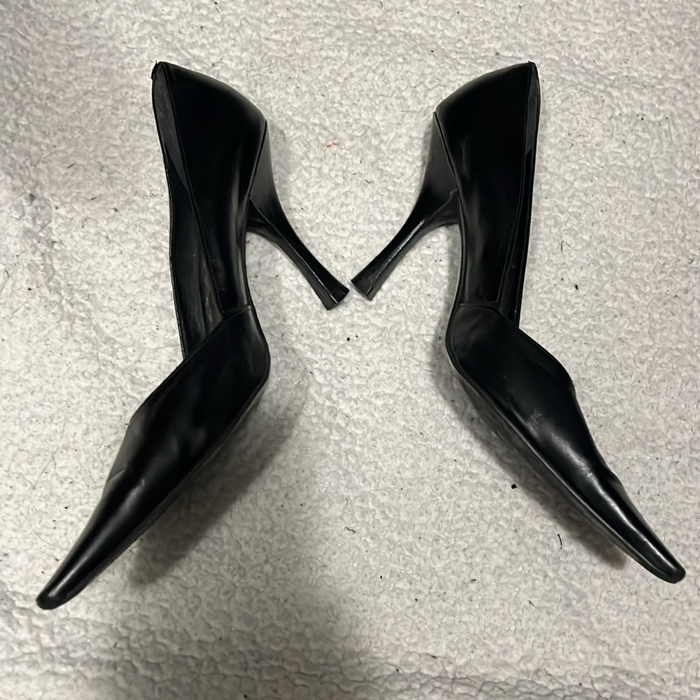 Vintage BCBG black heels - Picture 4 of 5